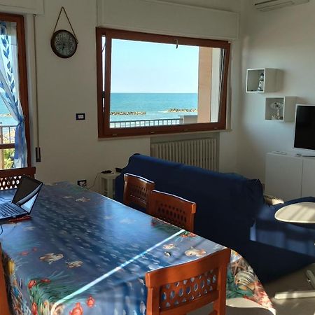 Appartamento Alba Rosa Francavilla Al Mare Exterior foto